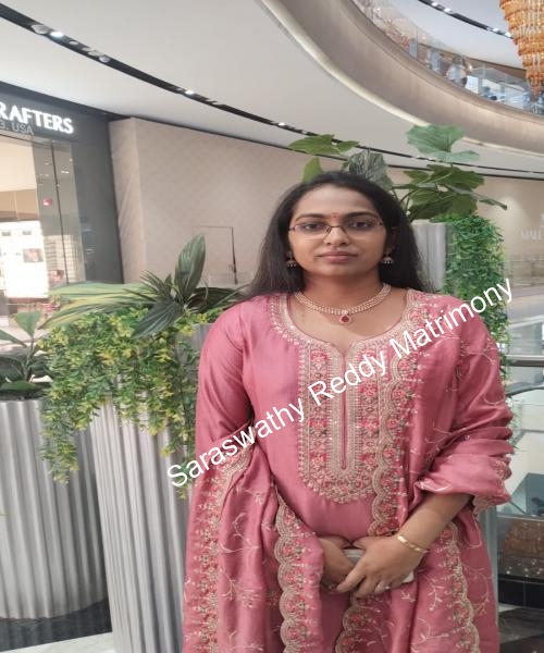 JANANI N